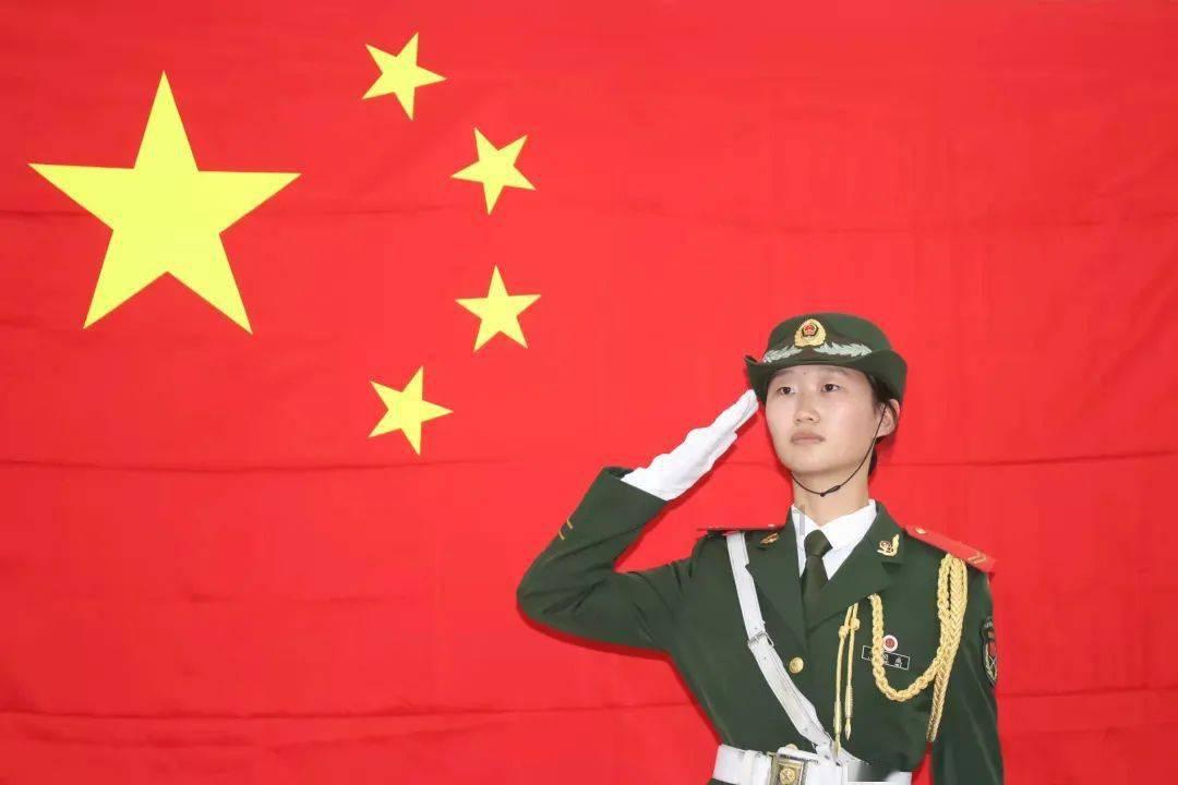 红色鹦鹉逃脱