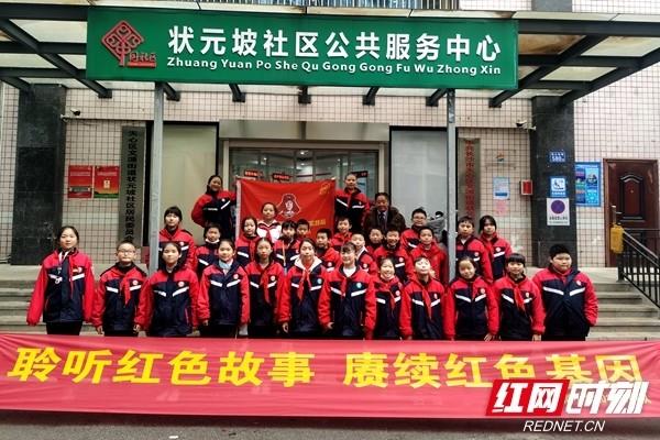 遭反噬了?贾玲不止电影海报抄袭,2年抄6部小品是抄袭惯犯